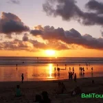 Sunset di pantai Kuta