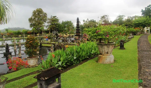Tirtagangga - Lokasi foto frewedding di Bali