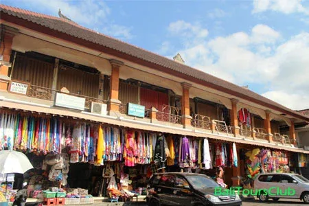 Pasar seni Sukawati