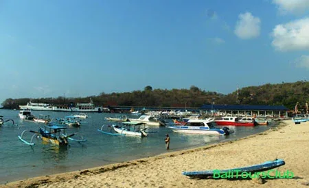 Pantai Padang Bai