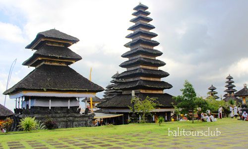 Pura Kuno di Bali