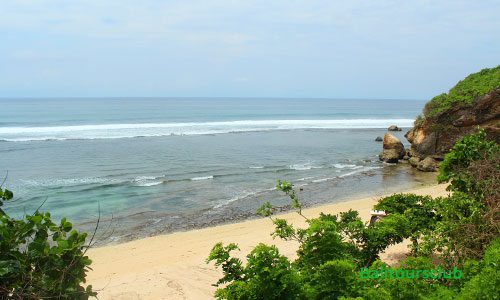 Tempat wisata alam pantai tersembunyi di Bali