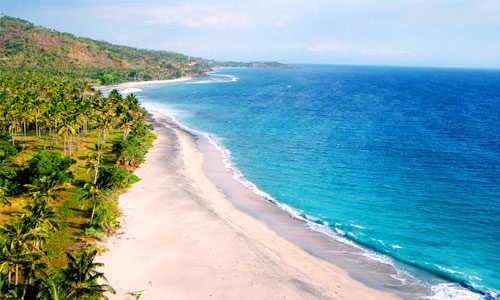 Objek Wisata Pantai Senggigi Di Lombok